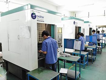 Equipamiento de mecanizado CNC